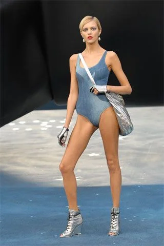 Look 3